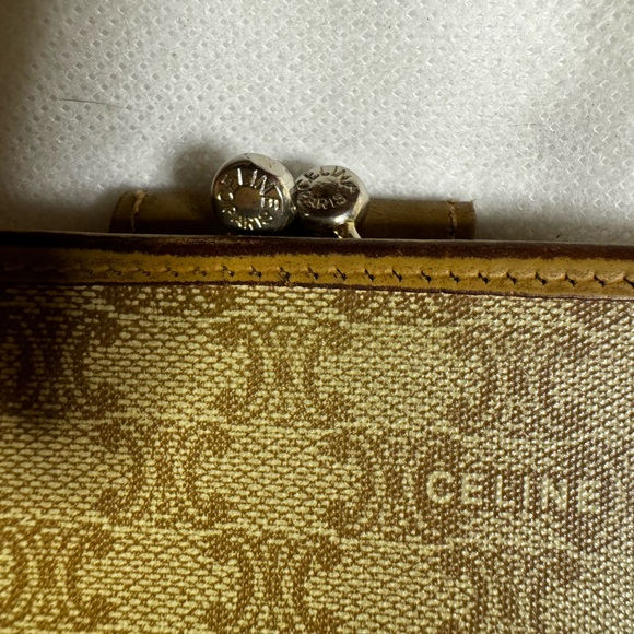 Celine Kisslock Compact Wallet, Vintage - Picture 2 of 16